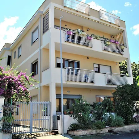 La Casa Di Antonio Apartman Briatico